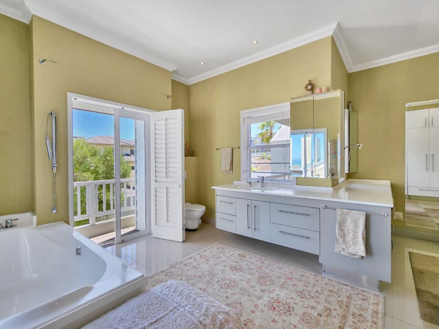 4 Bedroom Property for Sale in Big Bay Western Cape